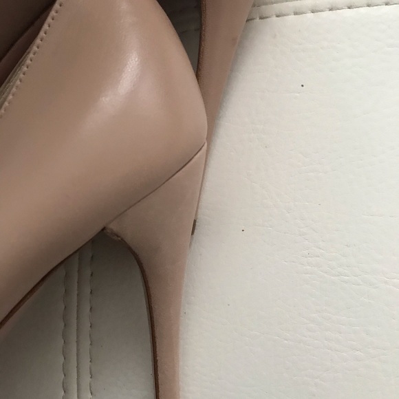 Prada Pumps Nude 100% authentic - Picture 5 of 9